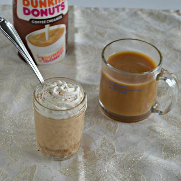 Looking for the perfect dessert to go with your cup of coffee? Try this flavorful Caramel Pudding Parfait!