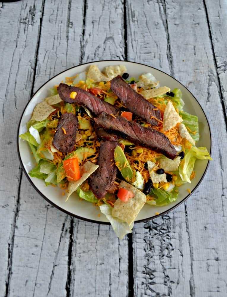 Southwestern Steak Salads are a delicious and filling entree salad