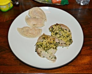 Looking for a tasty pork chop recipe? Check out this delicious Garlic Parmesan Pork Chop recipe!