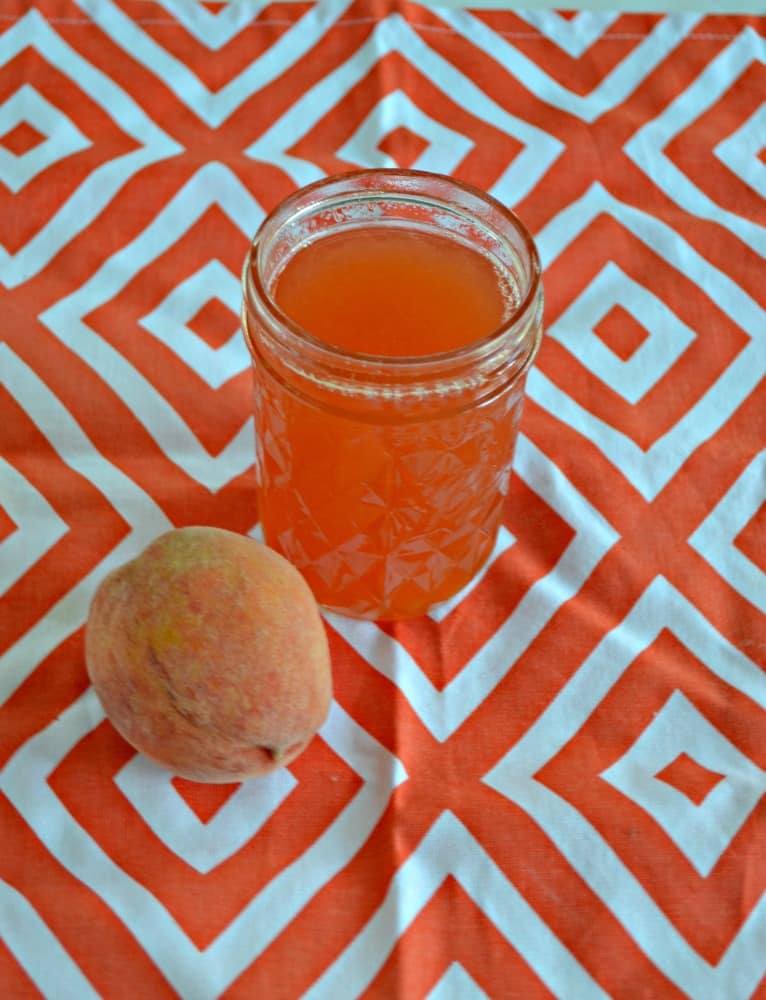 Love flavored iced tea? Grab a couple of peaches and make your own lightly sweetened Peach Iced Tea!