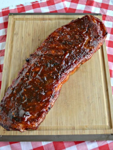 Looking for a Labor Day entree? Try these delicious Smithfield Extra Tender Fresh Pork Spareribs with homemade BBQ Sauce!