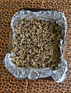 Make these healthy and delicious Chewy Chocolate Chip Granola Bars with Barleans Energy Blend!