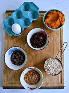 Everything you need to make tasty Pumpkin Oatmeal Cups!