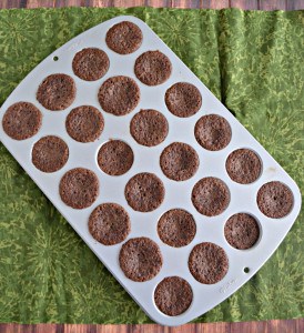 Mini Brownies to make fun St. Patrick's Day Brownies
