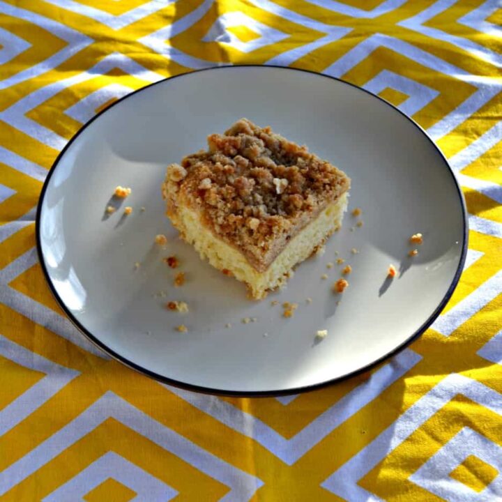 Grab a slice of this delicious Coffee Cake for breakfast!