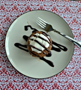 Looking for the perfect dessert for 2? Make these Molten Chocolate Lava Cakes for 2!