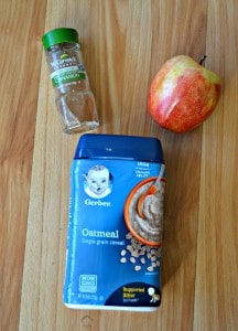 Baby Food Fridays: Everything you need to make Apple Cinnamon Oatmeal!