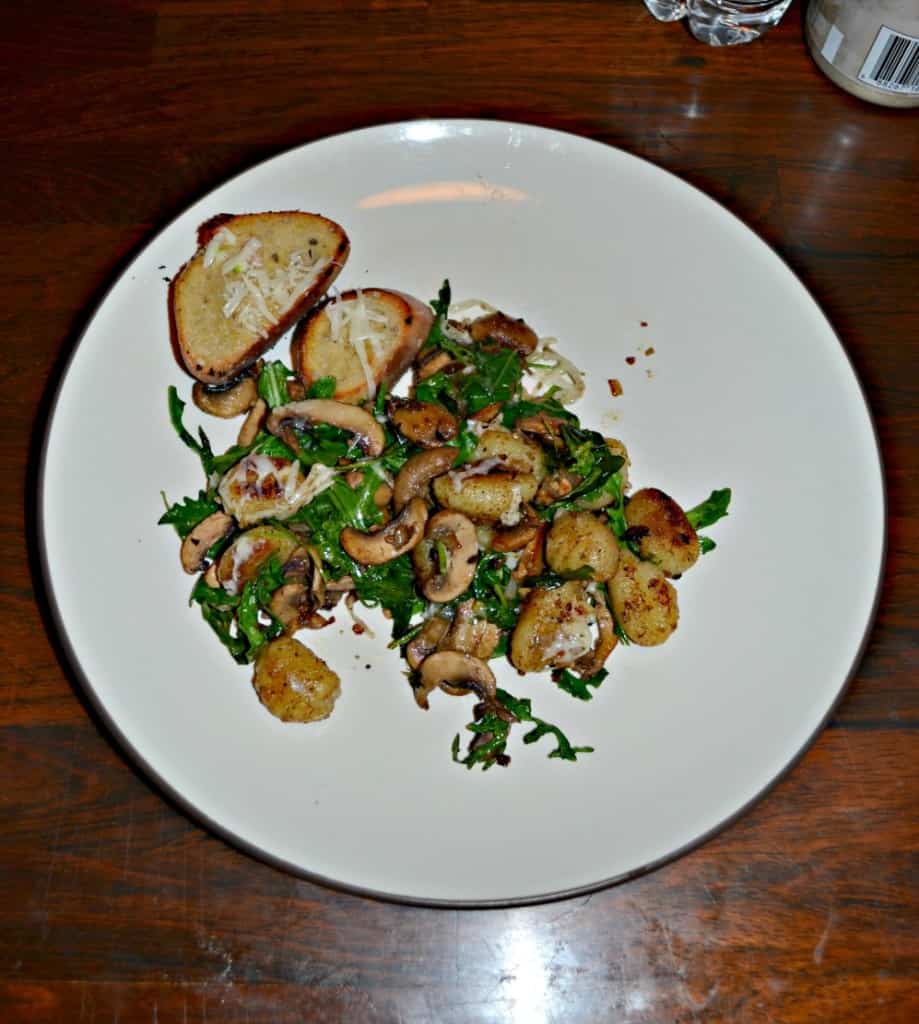Looking for an easy and flavorful weeknight meal? Check out my Crispy Gnocchi with Mushrooms and Arugula
