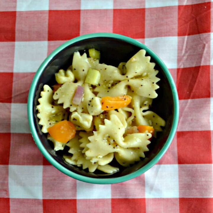 Looking for a summer time side dish? Try my EVerything Bagel Pasta Salad!