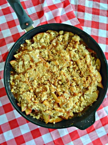 Love that my Swiss Diamond fry pan can go from stove top to oven which makes this Salted Caramel Apple Crisp a snap to make!