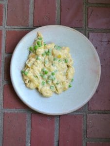 Worried about your kids eating veggies? They will gobble them up in this Gnocchi Mac and Cheese with Peas