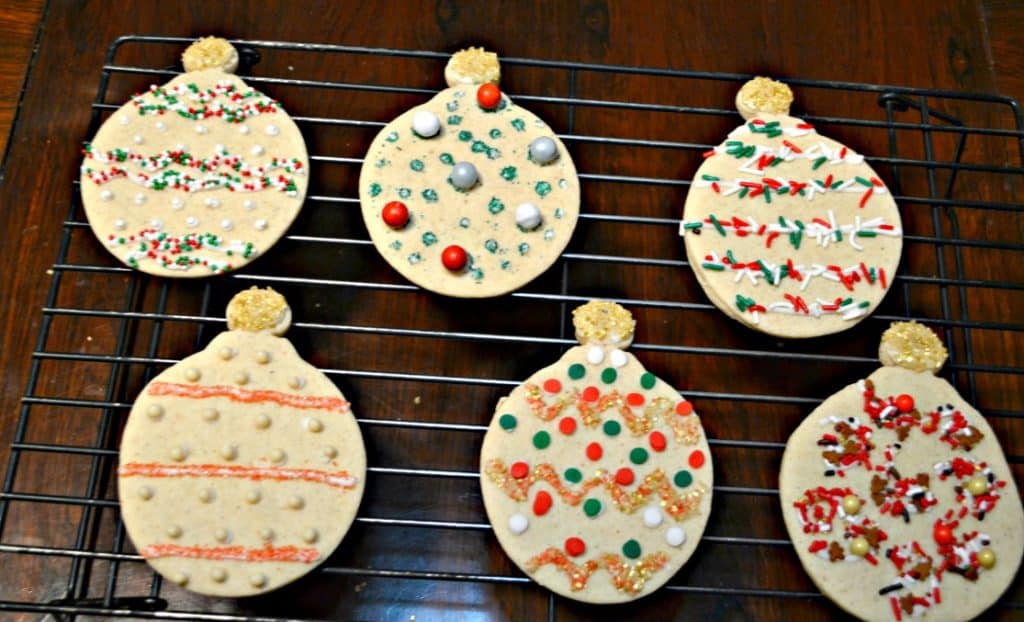 How fun are these Ornament Cinnamon Spice Sugar Cookies?