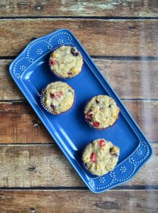 Looking for vegan breakfast recipe? Try these Vegan Yogurt Berry Muffins!