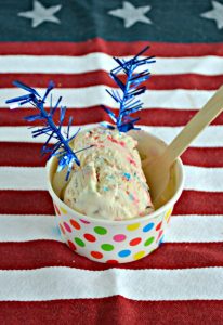 No ice cream maker? No problem! Check out this fun (and easy!) No Churn Patriotic Funfetti Ice Cream recipe
