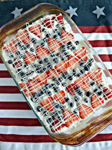 Take this No Bake Patriotic Summer Berry Icebox Cake to all your picnics and parties this summer!