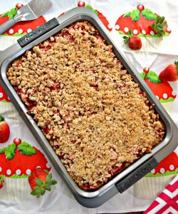 A pan of Strawberry Pie Bars
