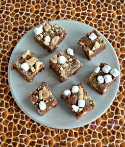 A plate of S'mores Fudge
