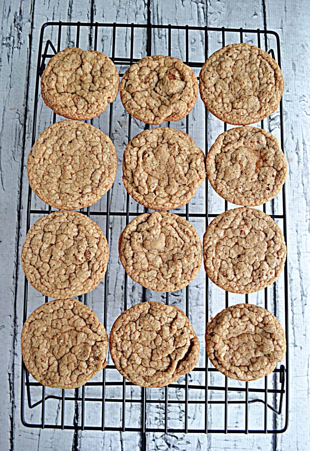 Cookies on a wire cooling rack.