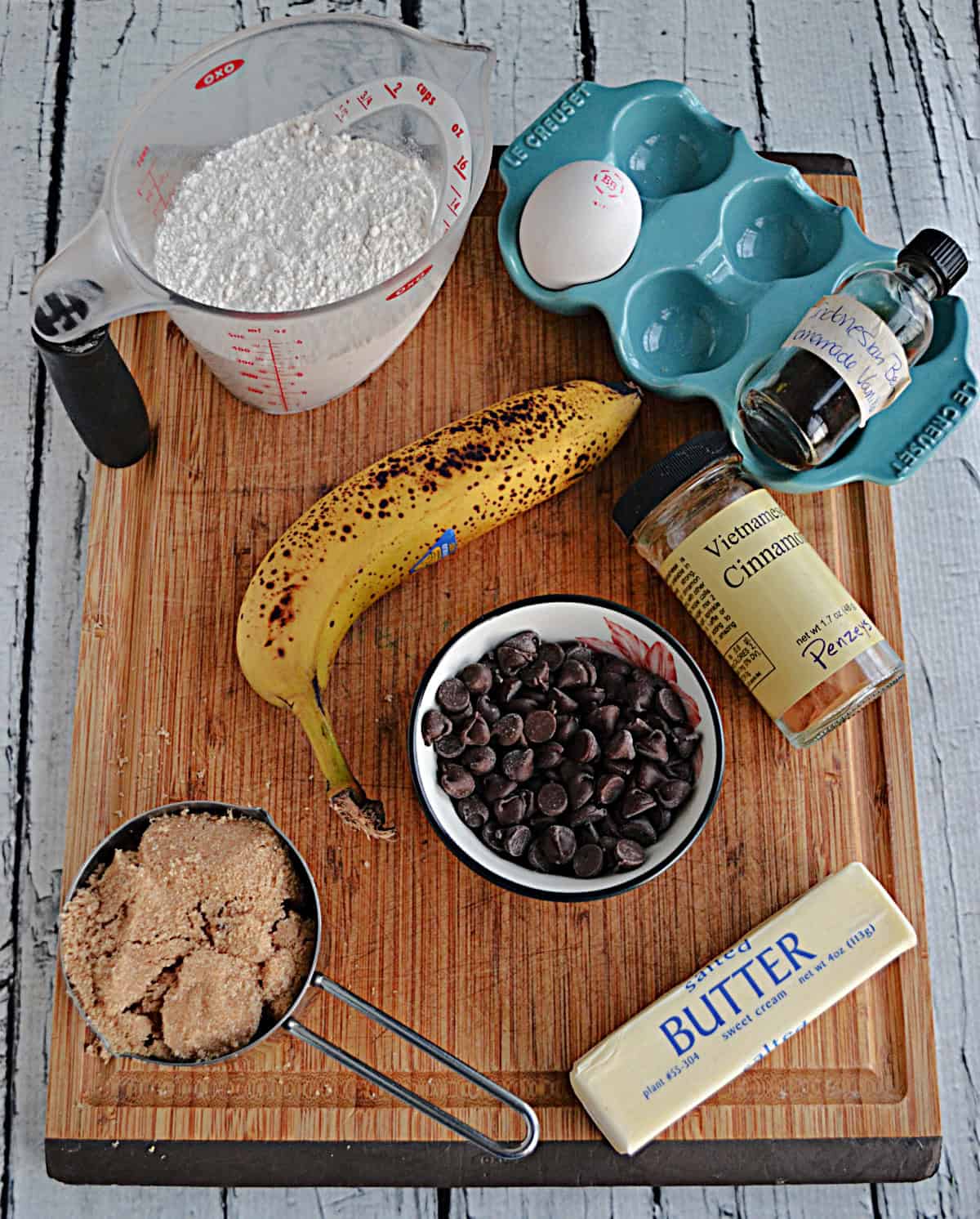 Ingredients for making Banana Chocolate Chip Cookie