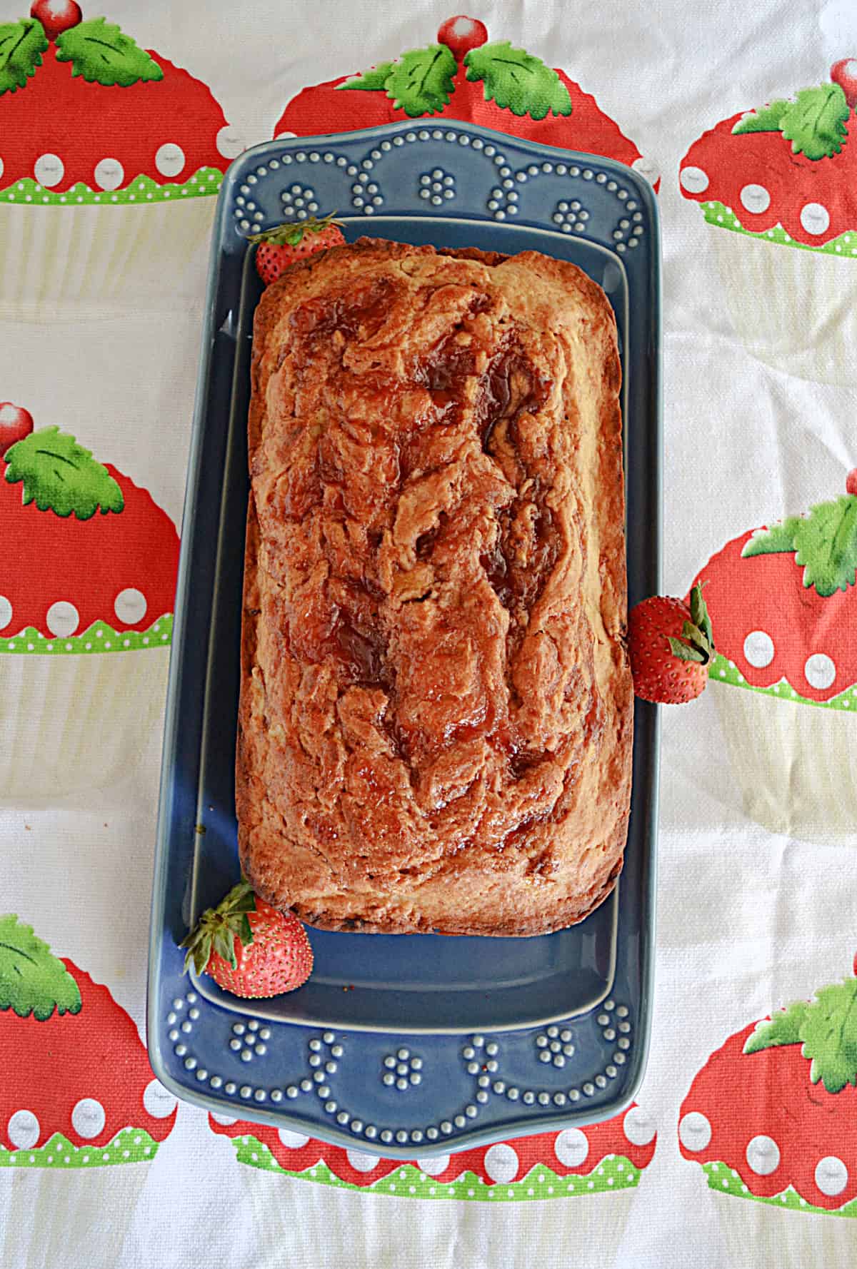 A loaf of bread on a platter.